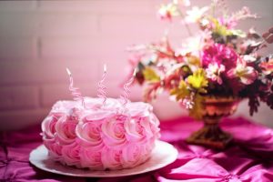 誕生日ケーキの写真